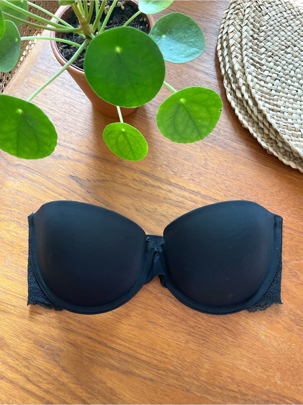 GapBody Strapless Lace-Trim Bra